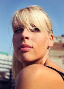 544875_3767589344473_761965637_n