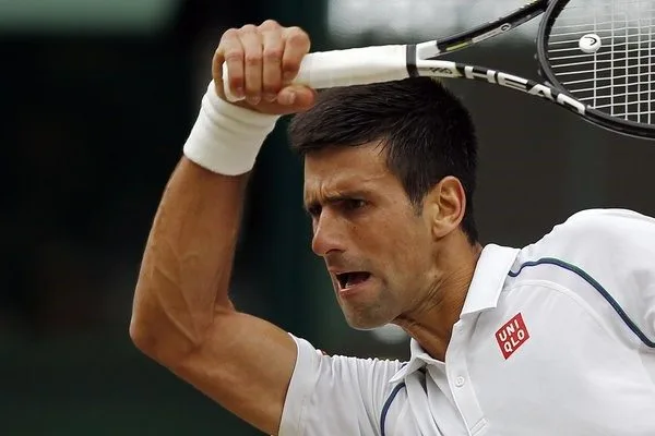 Novak Djoković kritikovan u medijima zbog tvrdnje da je sport biznis i da su bolje plaćena muška takmičenja, jer su ona traženija i donose više novca